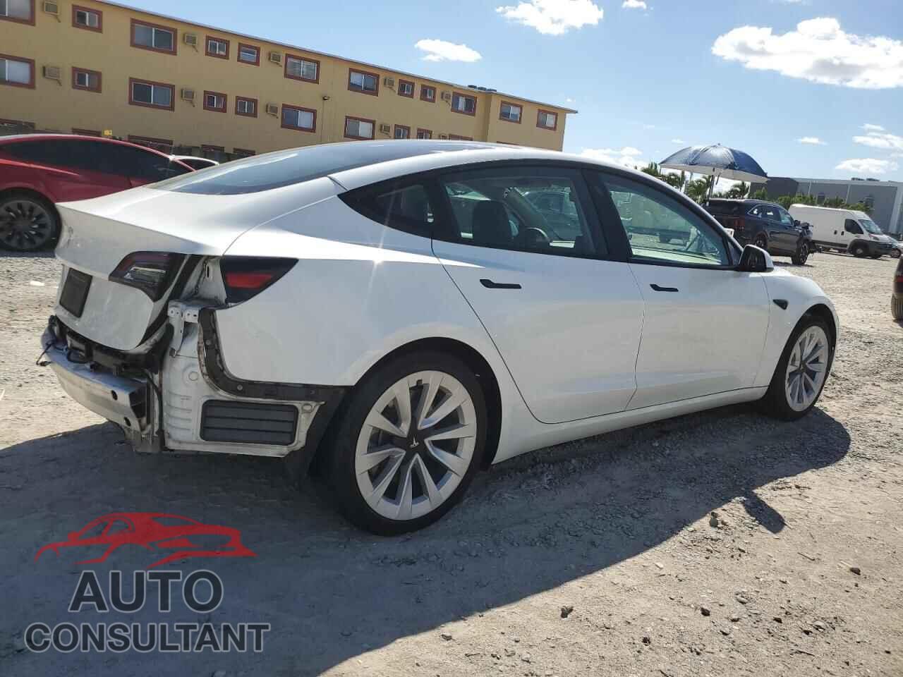 TESLA MODEL 3 2021 - 5YJ3E1EA5MF978409
