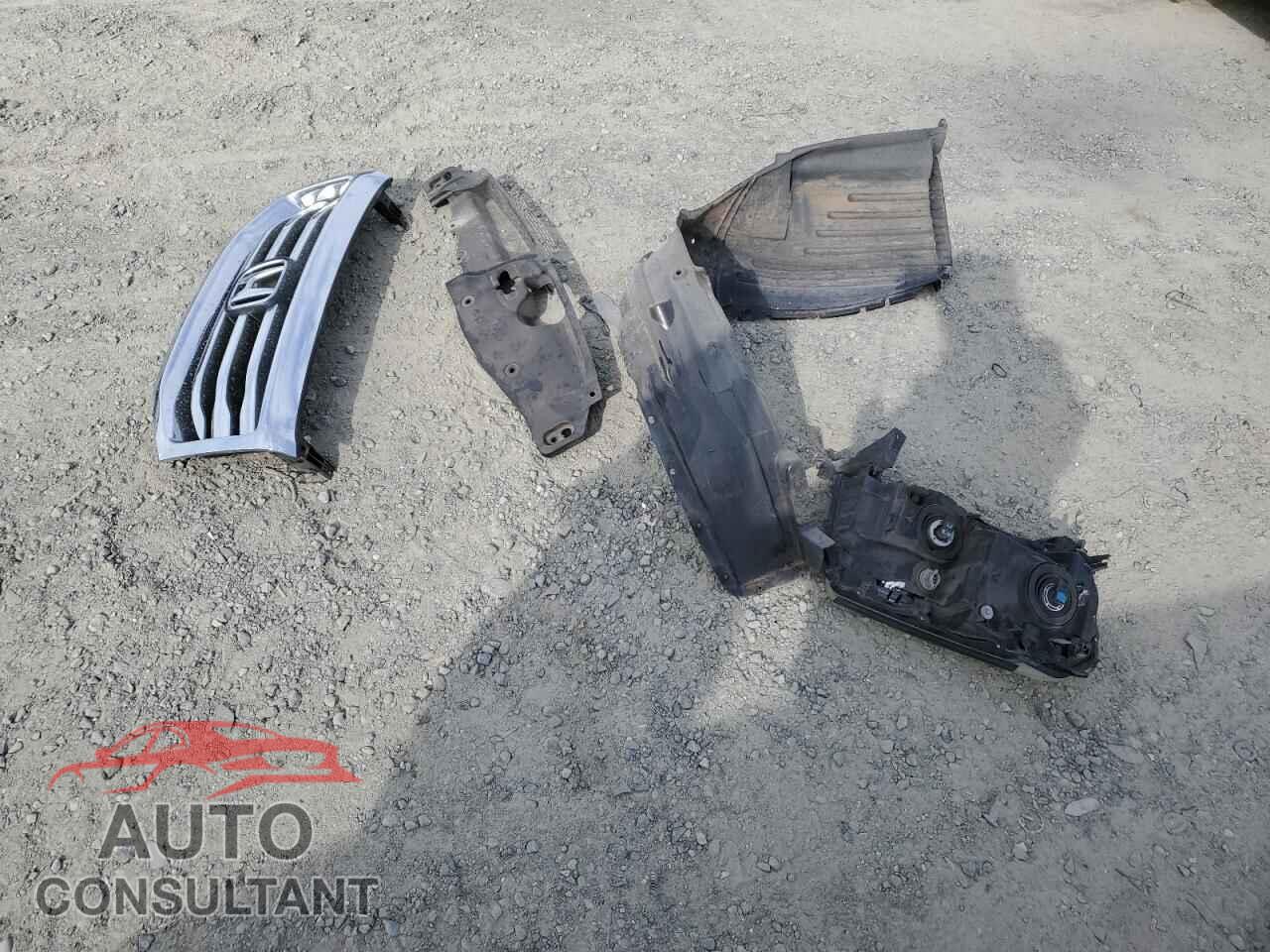 HONDA PILOT 2013 - 5FNYF3H2XDB009272