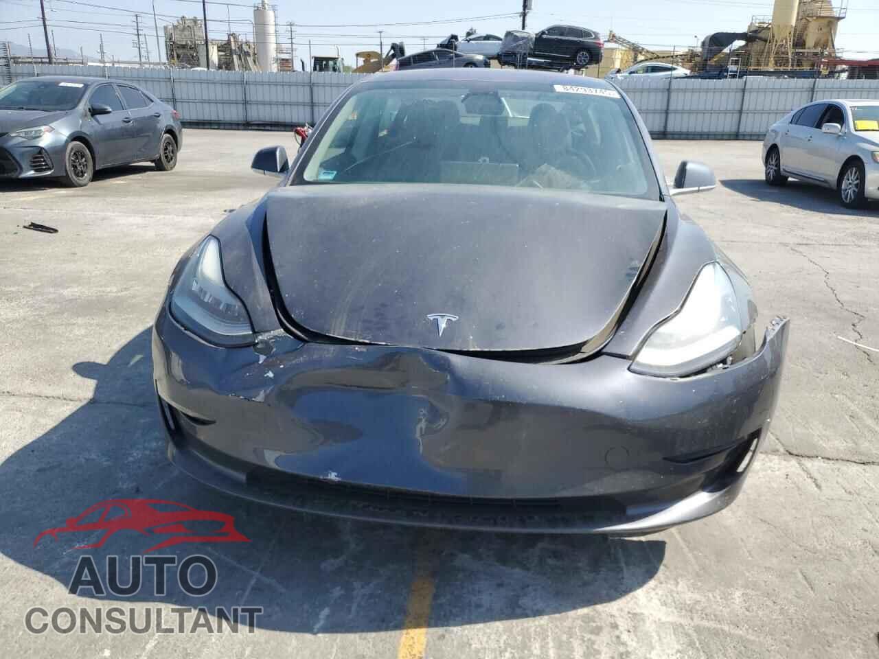 TESLA MODEL 3 2018 - 5YJ3E1EA3JF009462