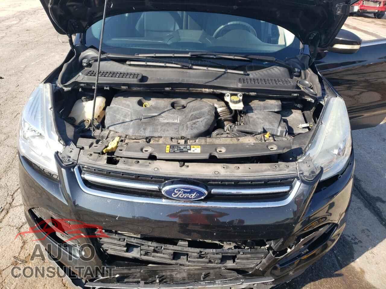 FORD ESCAPE 2015 - 1FMCU0J91FUB11409