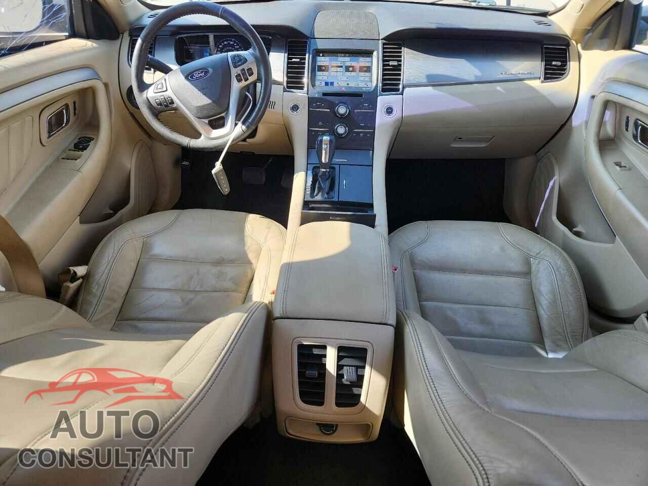 FORD TAURUS 2016 - 1FAHP2E81GG132880