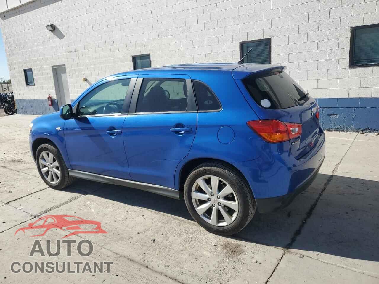 MITSUBISHI OUTLANDER 2015 - 4A4AP3AU1FE020328