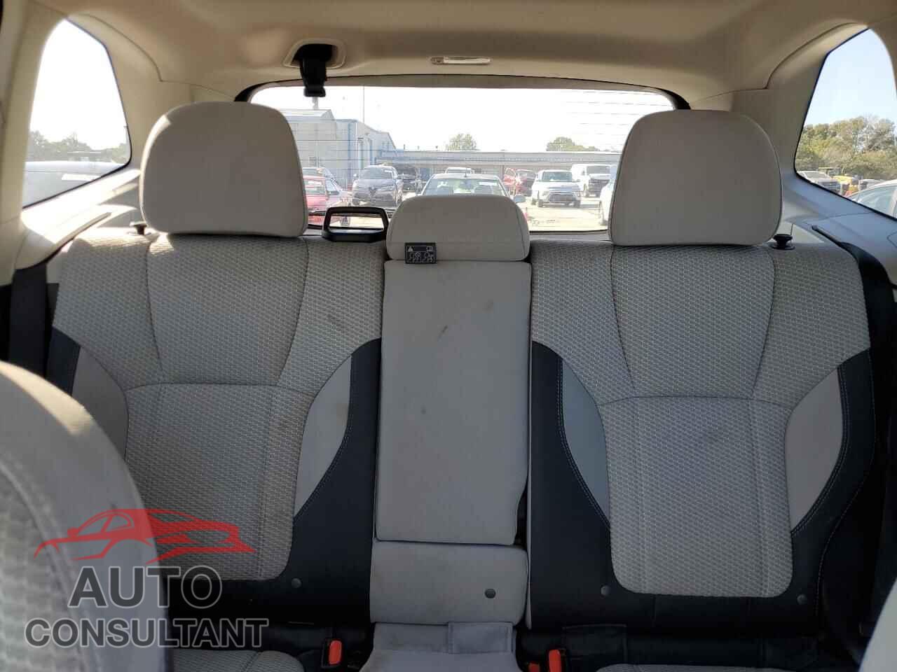 SUBARU FORESTER 2019 - JF2SKAEC1KH451505