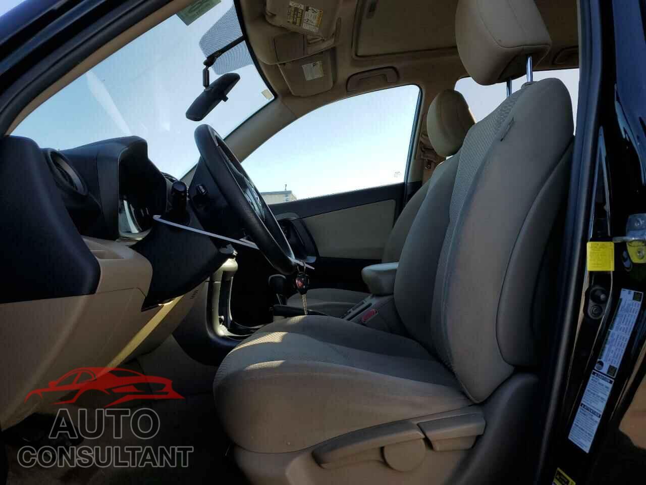 TOYOTA RAV4 2012 - 2T3BF4DV2CW244415