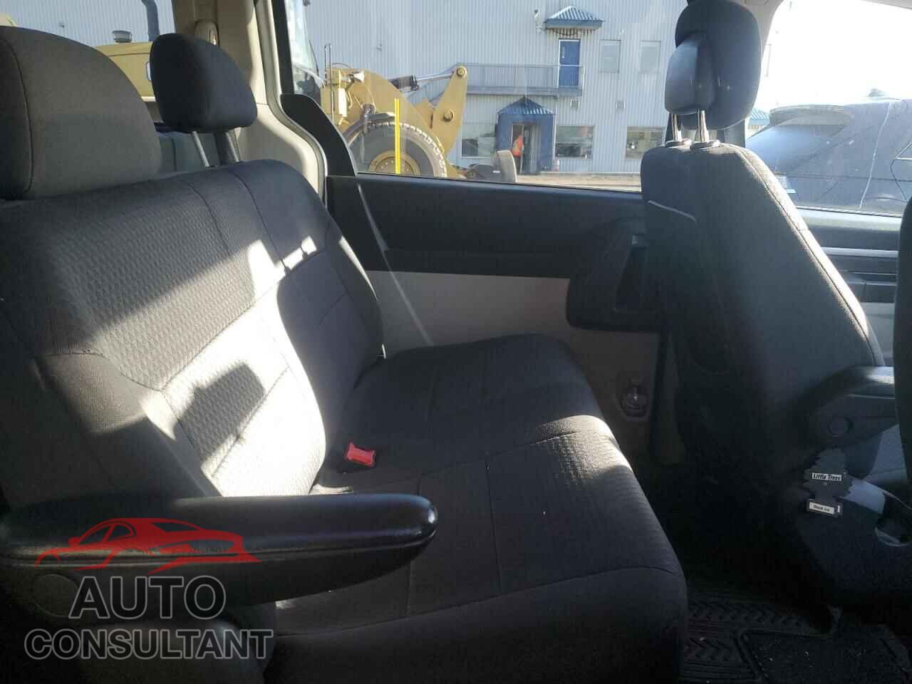 DODGE CARAVAN 2010 - 2D4RN4DE6AR485518