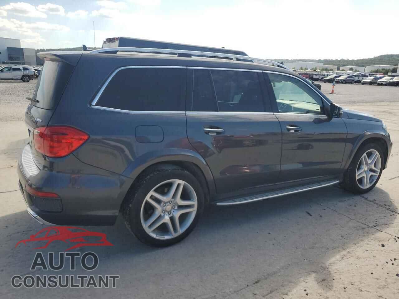 MERCEDES-BENZ GL-CLASS 2013 - 4JGDF7DE6DA157588