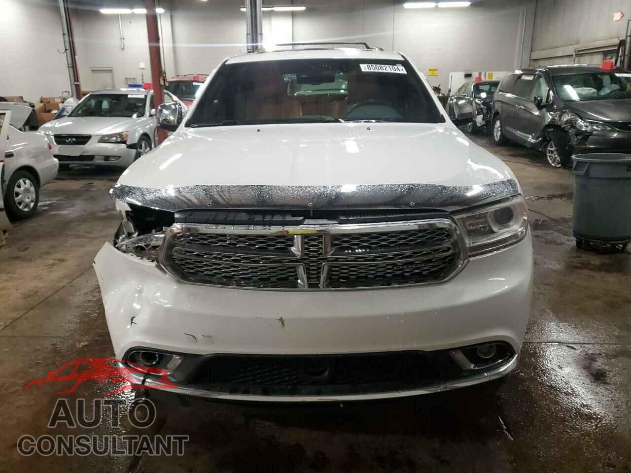 DODGE DURANGO 2015 - 1C4SDJET4FC858102