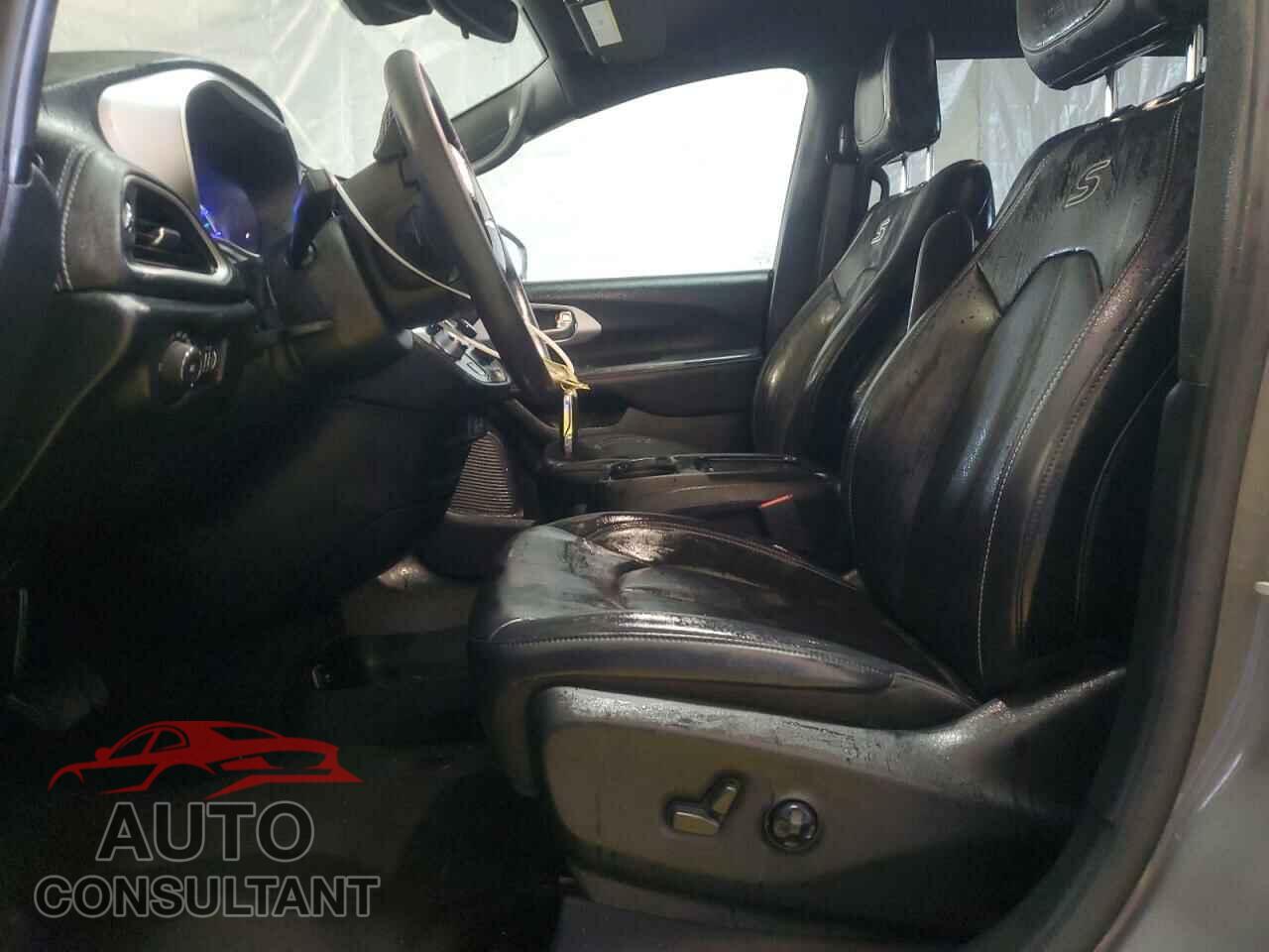 CHRYSLER PACIFICA 2023 - 2C4RC1L79PR501577