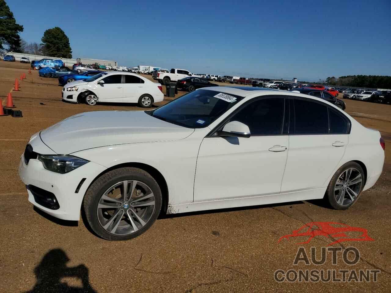 BMW 3 SERIES 2018 - WBA8B9C55JAE22334