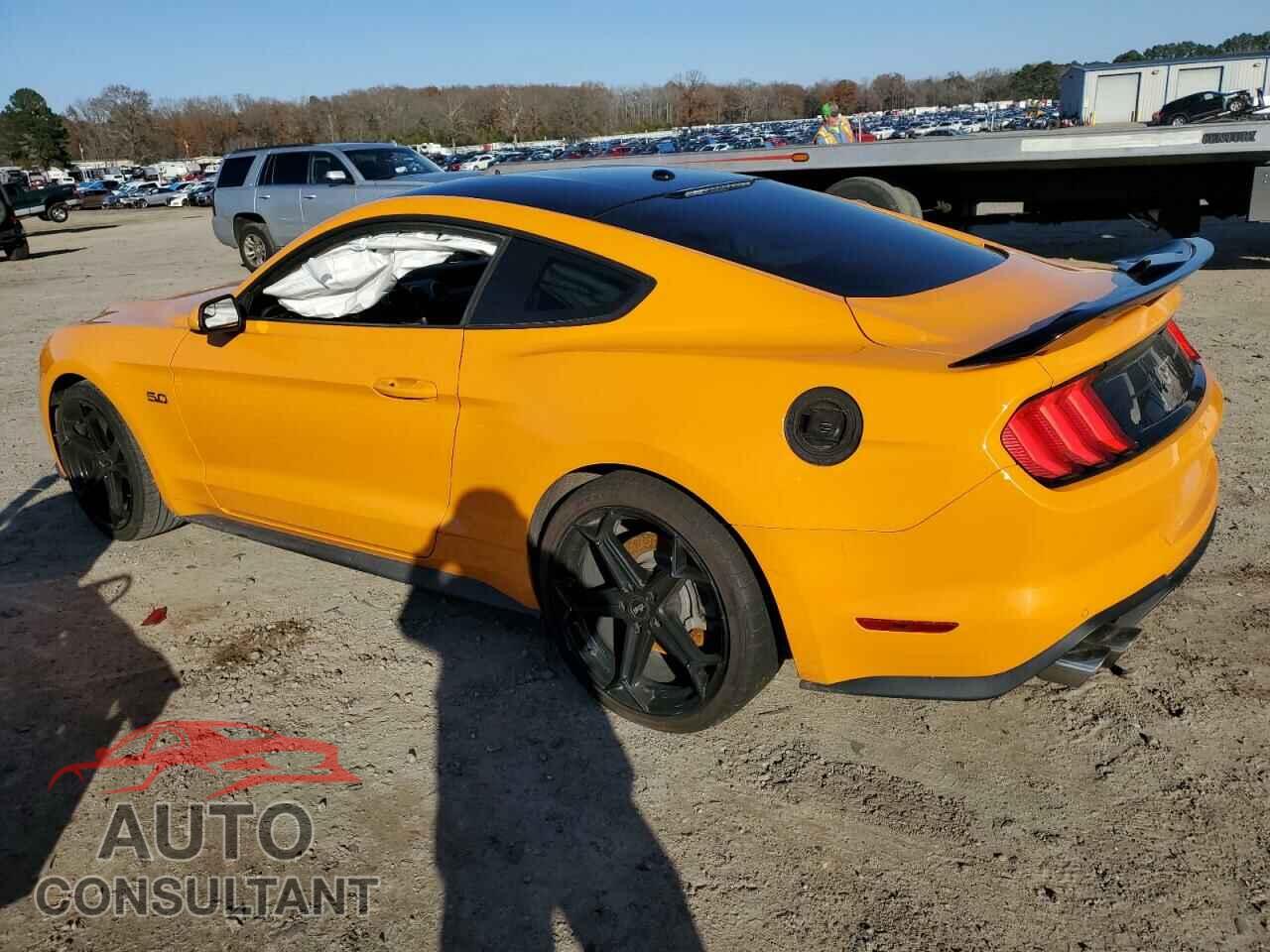 FORD MUSTANG 2019 - 1FA6P8CF8K5114876