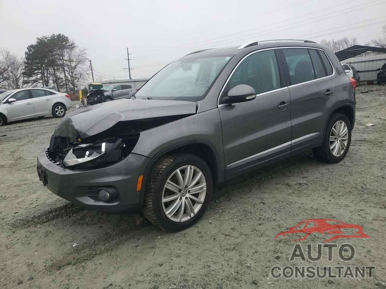 VOLKSWAGEN TIGUAN 2012 - WVGBV7AX3CW002899