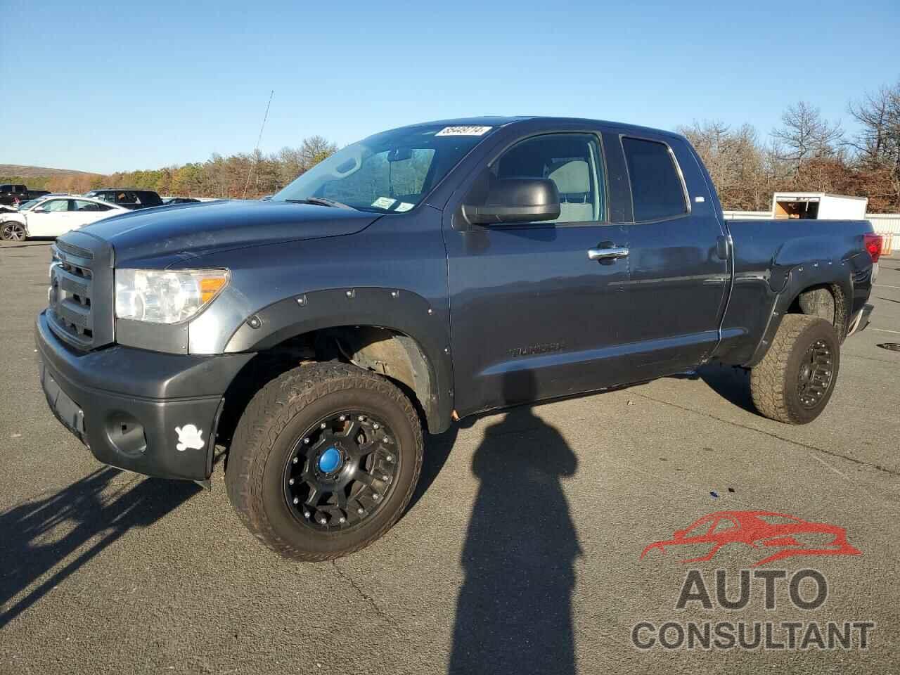 TOYOTA TUNDRA 2010 - 5TFUM5F12AX015594