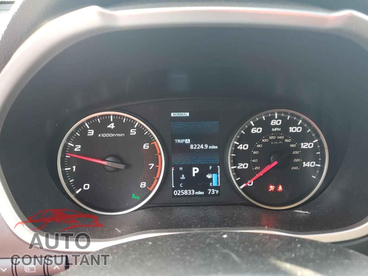 MITSUBISHI ECLIPSE 2024 - JA4ATWAA5RZ031835