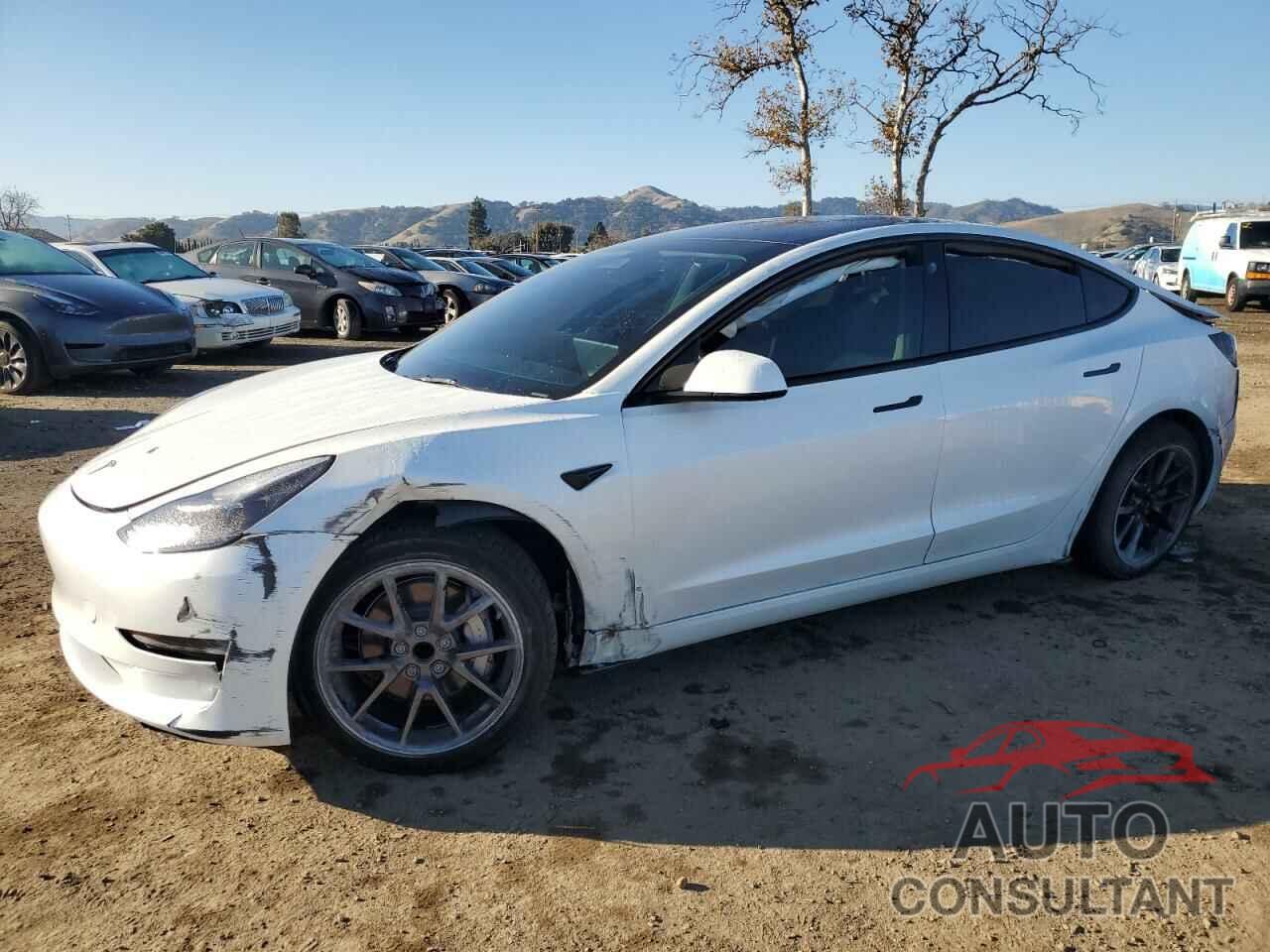 TESLA MODEL 3 2023 - 5YJ3E1EA5PF620862