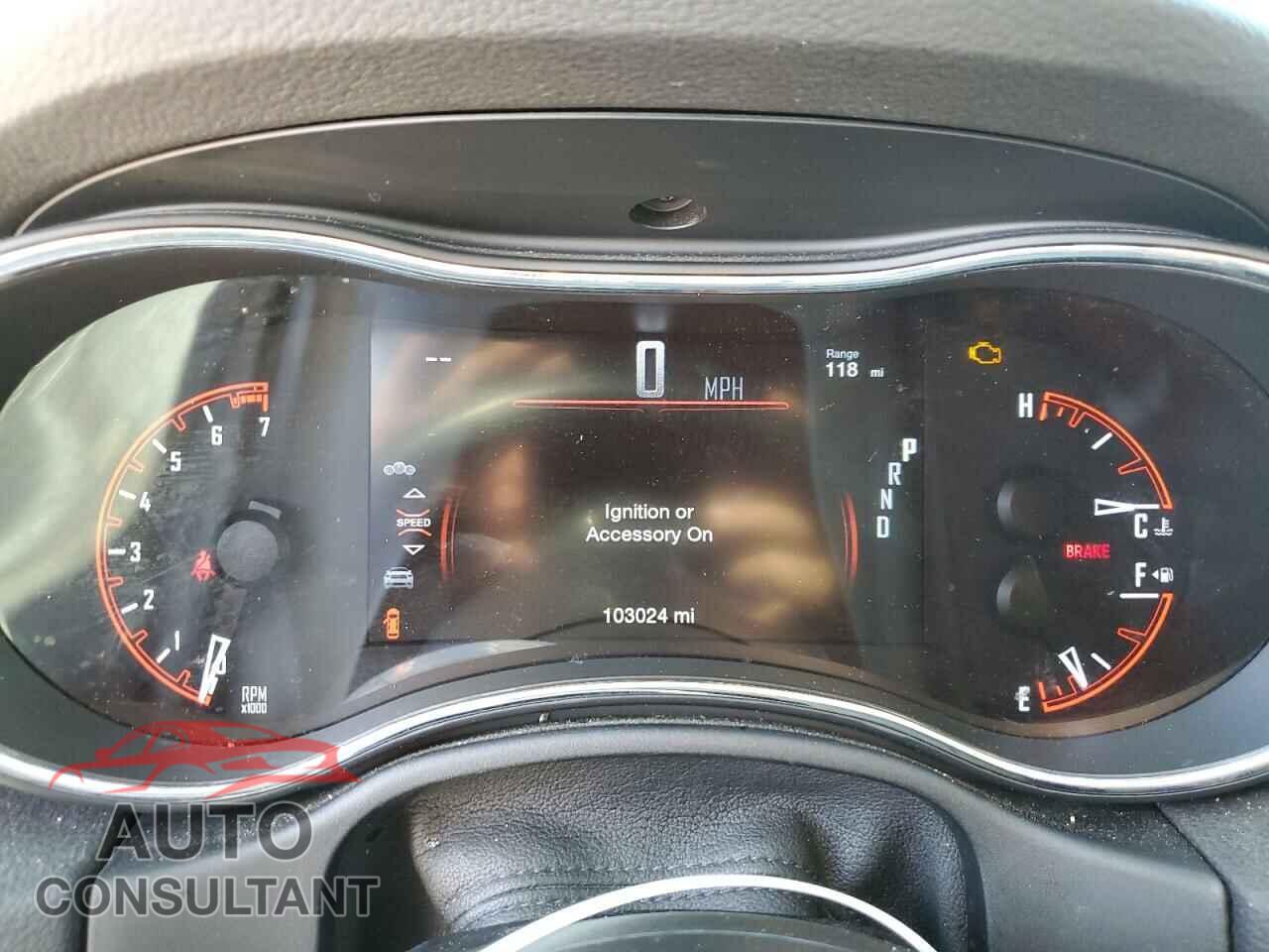 DODGE DURANGO 2018 - 1C4RDHAG9JC413685