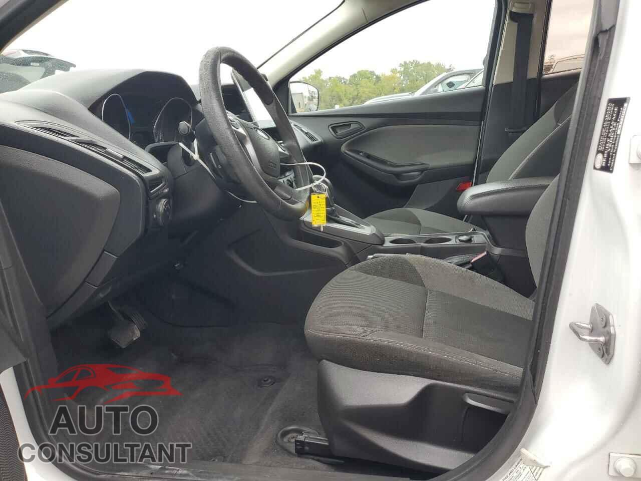 FORD FOCUS 2012 - 1FAHP3F28CL217460