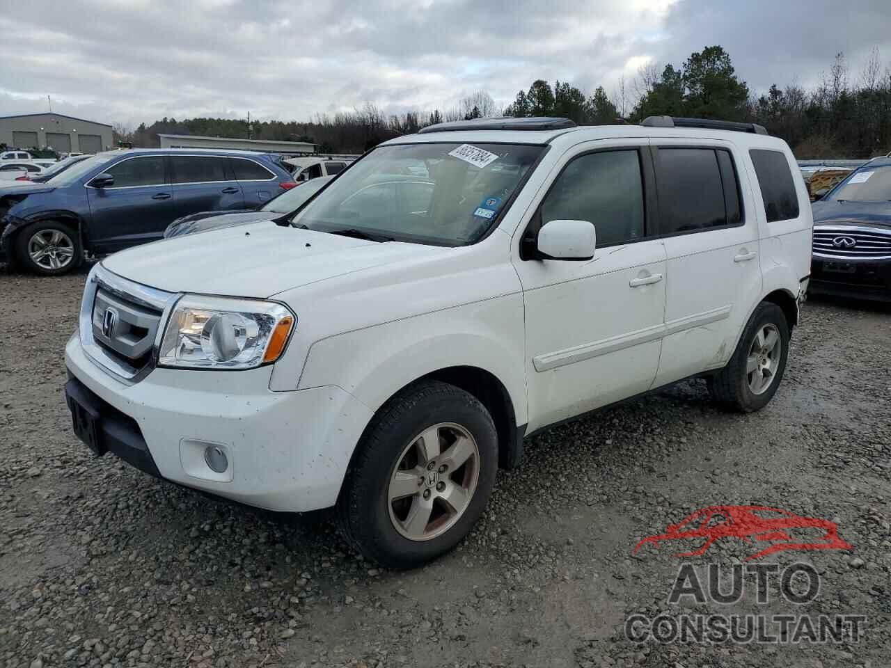 HONDA PILOT 2011 - 5FNYF3H73BB032174