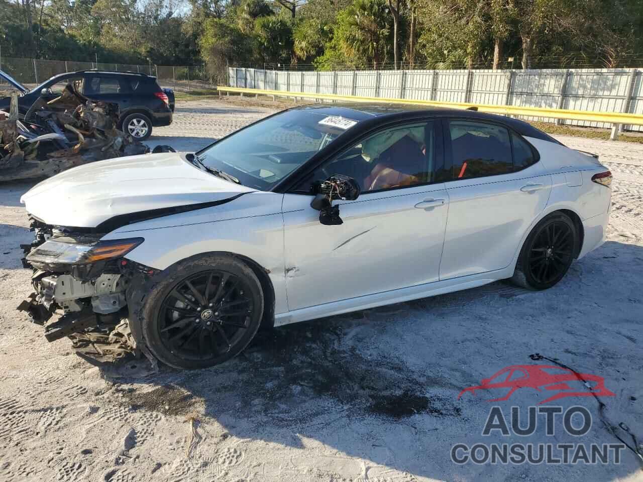 TOYOTA CAMRY 2023 - 4T1K61AK4PU115292