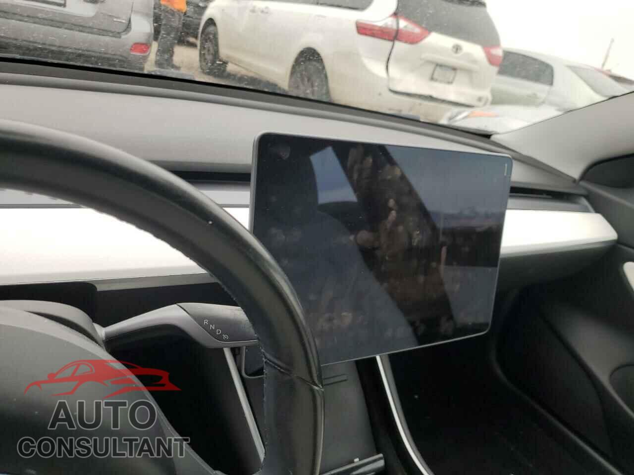 TESLA MODEL 3 2018 - 5YJ3E1EB7JF148633