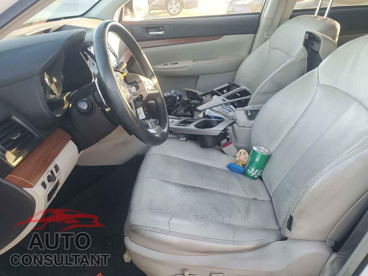 SUBARU OUTBACK 2013 - 4S4BRBLC1D3254087