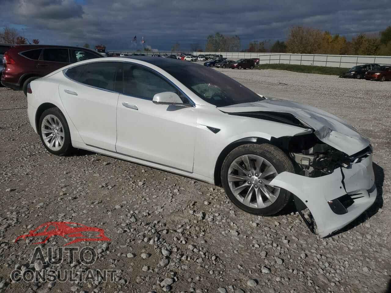 TESLA MODEL S 2017 - 5YJSA1E1XHF205691