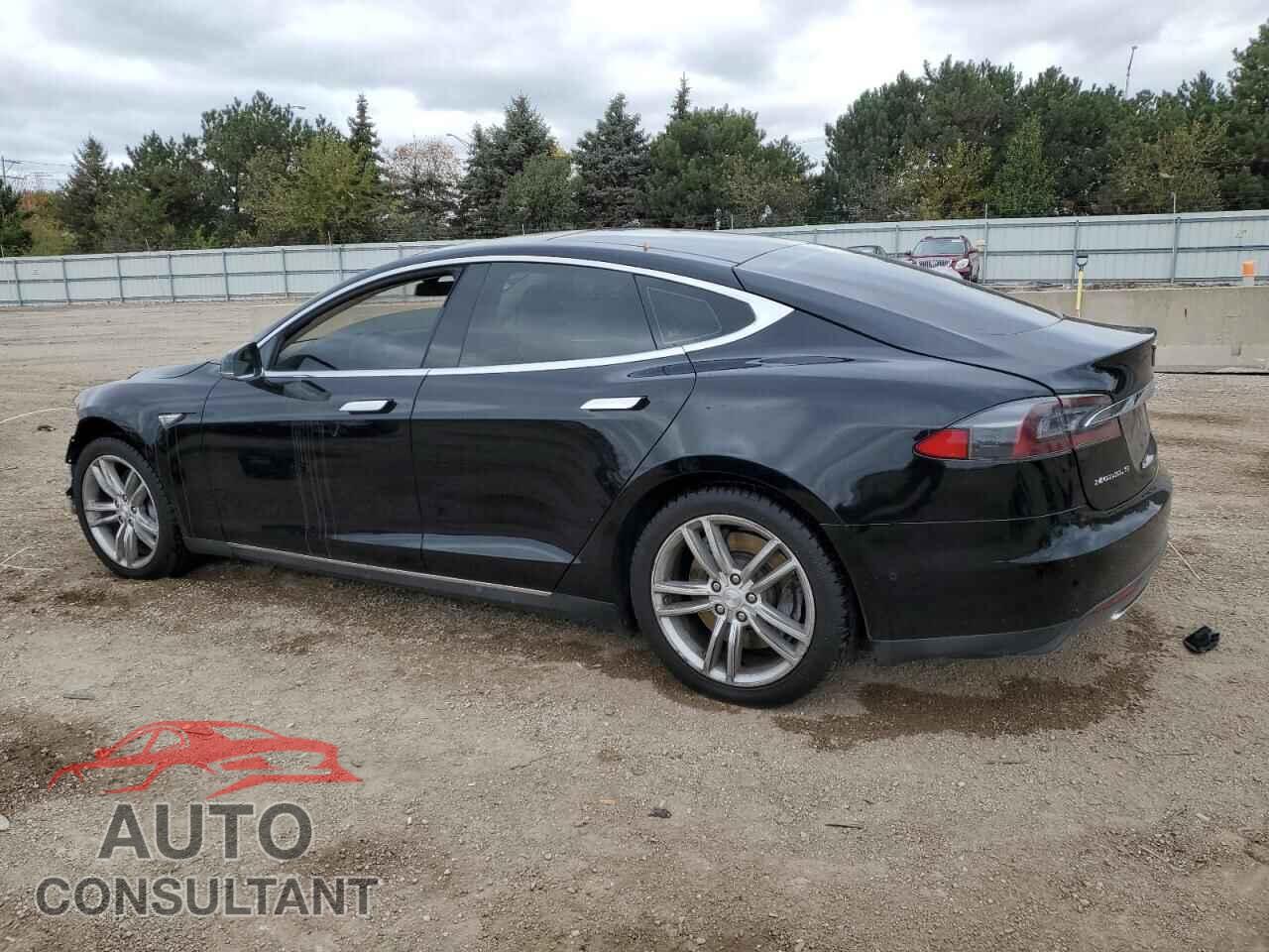TESLA MODEL S 2014 - 5YJSA1S13EFP64841