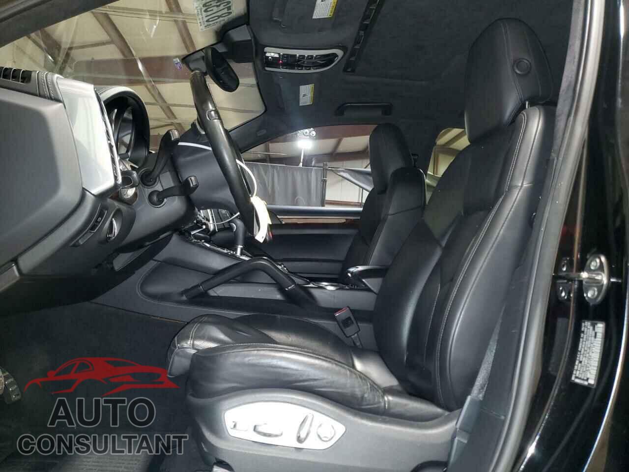 PORSCHE CAYENNE 2011 - WP1AC2A2XBLA81841