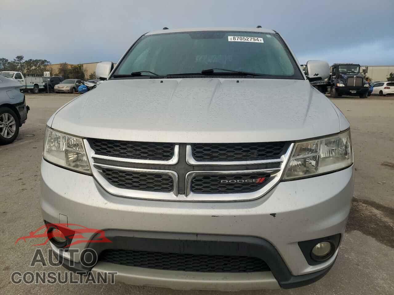 DODGE JOURNEY 2012 - 3C4PDCDG8CT304812