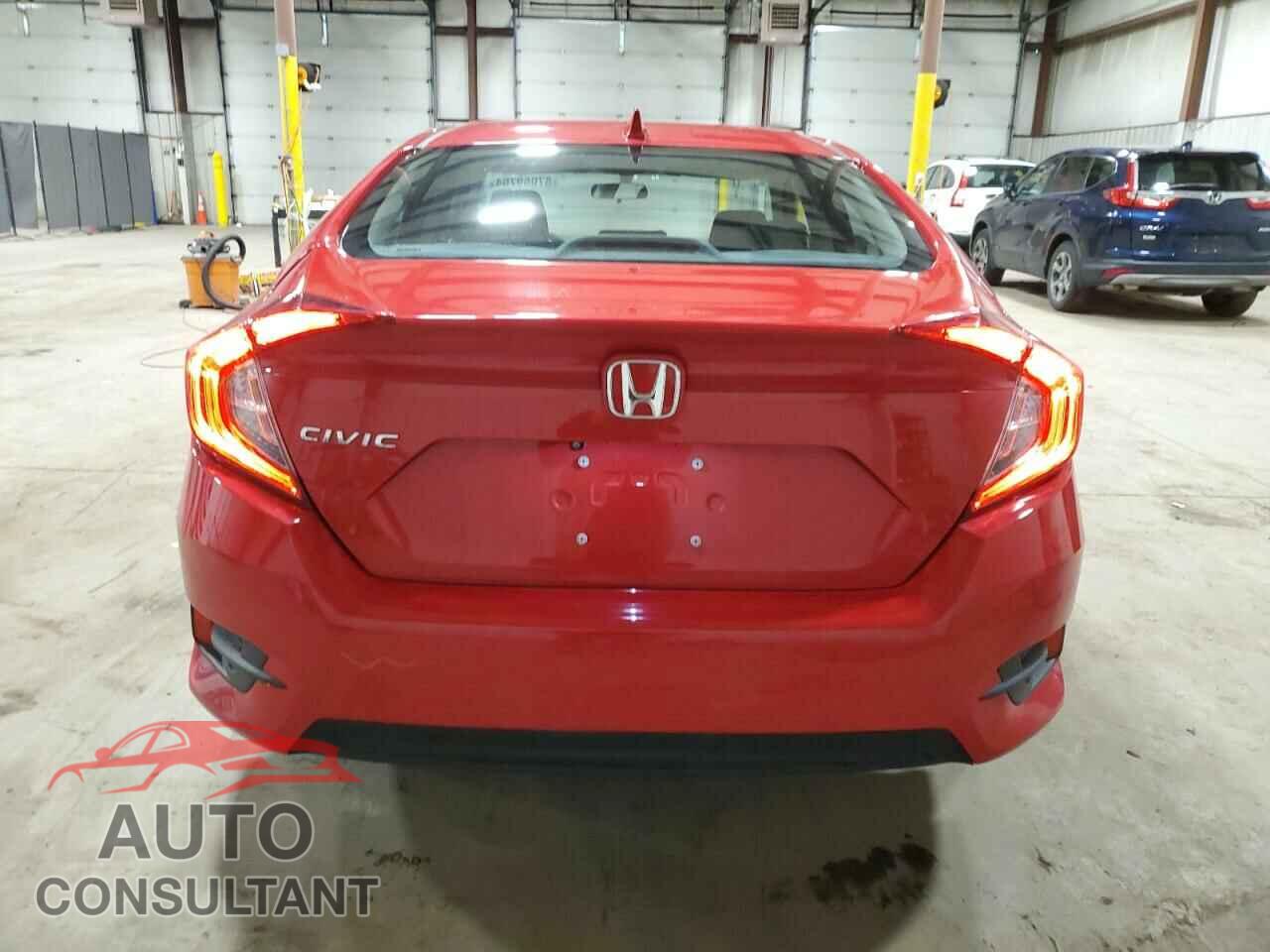 HONDA CIVIC 2017 - 2HGFC2F77HH548877