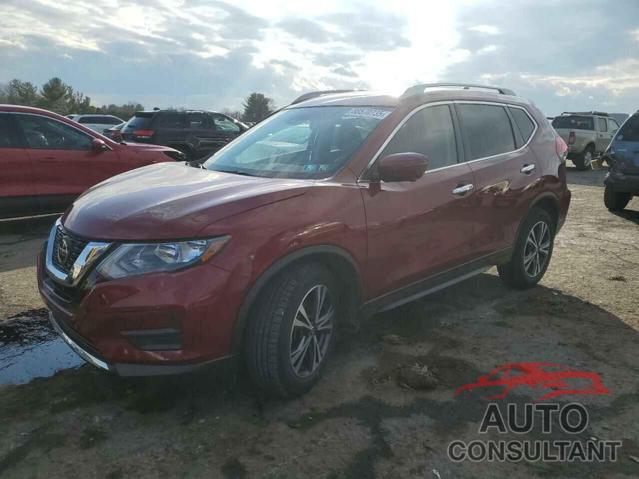 NISSAN ROGUE 2019 - 5N1AT2MV8KC818599