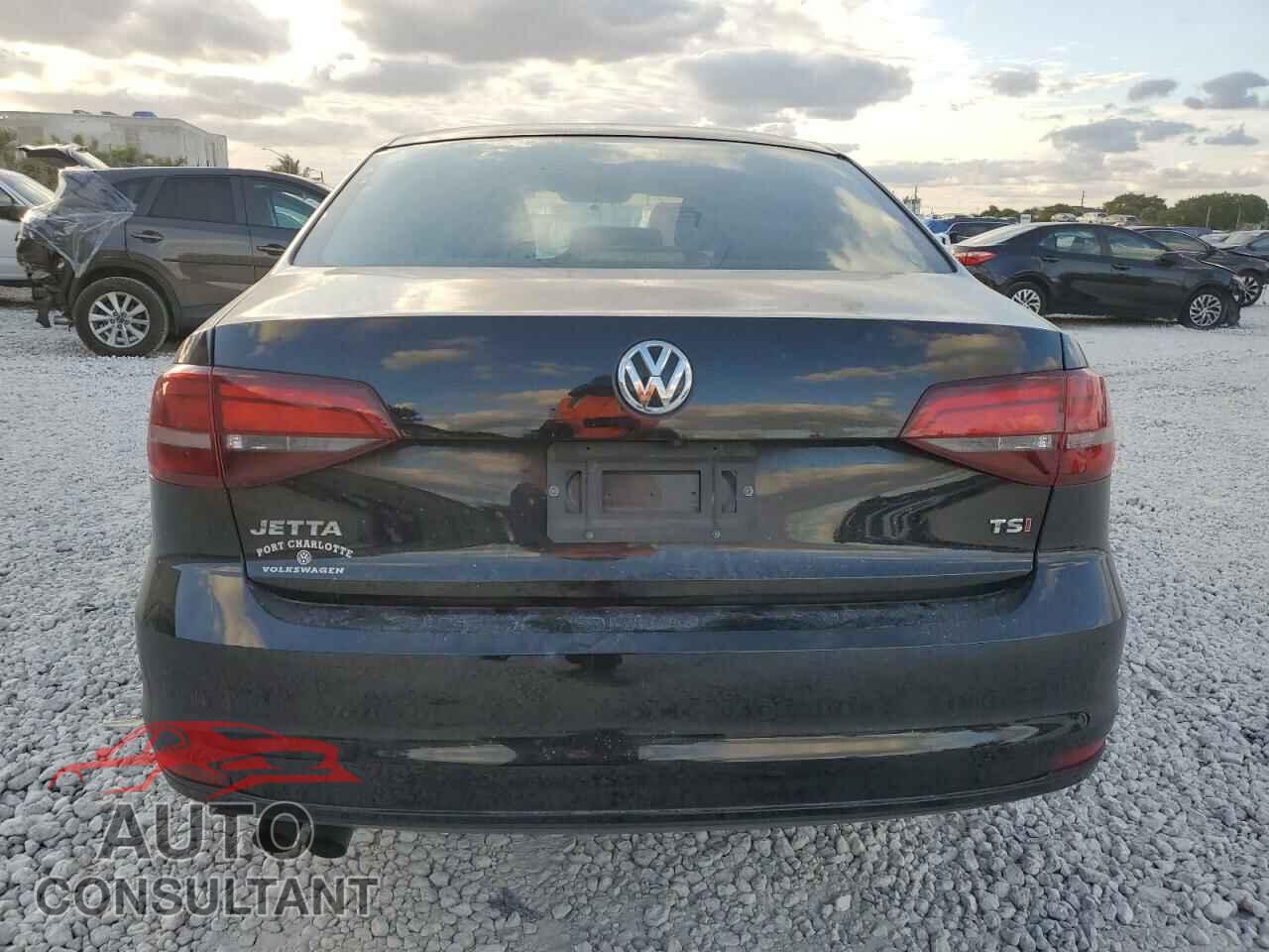 VOLKSWAGEN JETTA 2017 - 3VW2B7AJ5HM411239