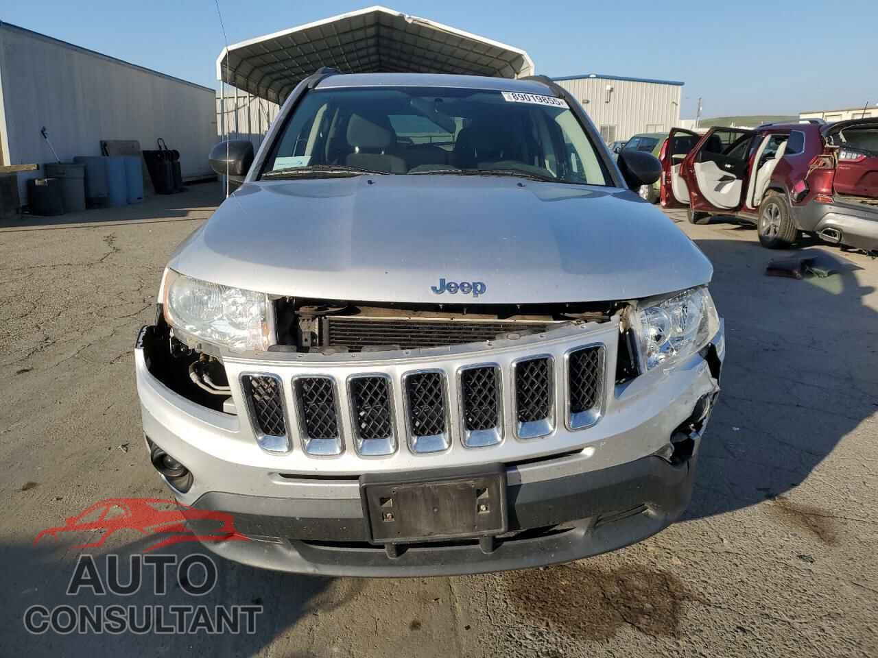 JEEP COMPASS 2011 - 1J4NF1FB9BD277884