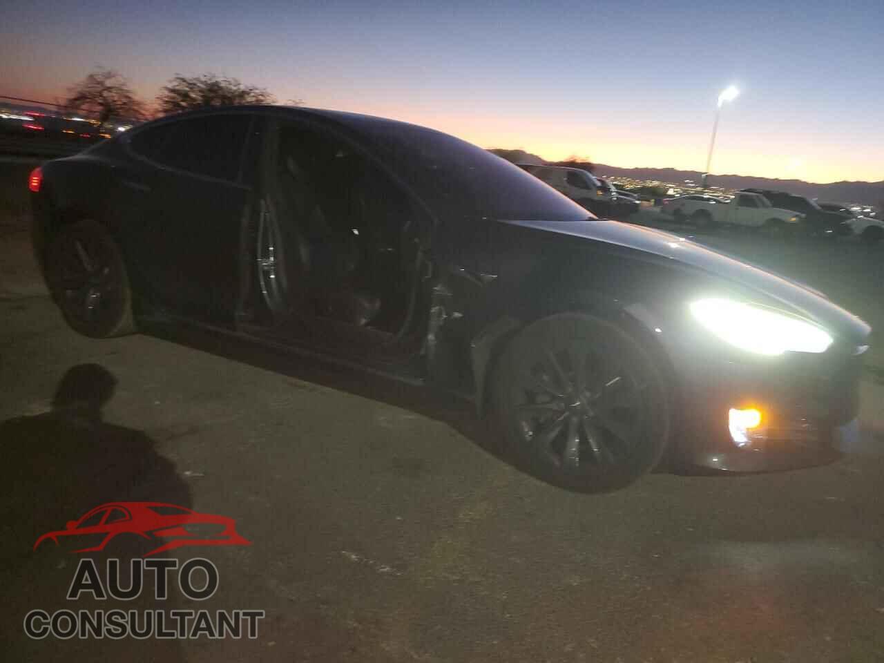 TESLA MODEL S 2019 - 5YJSA1E24KF335031