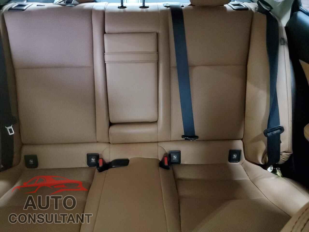 LEXUS IS 2015 - JTHCF1D2XF5022904