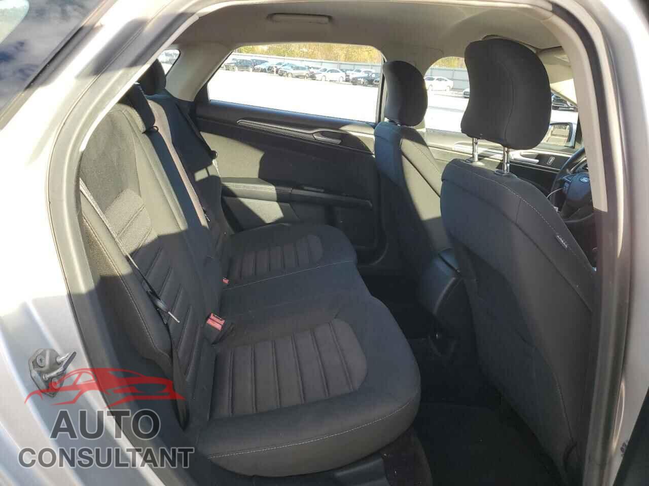 FORD FUSION 2017 - 3FA6P0H73HR370271