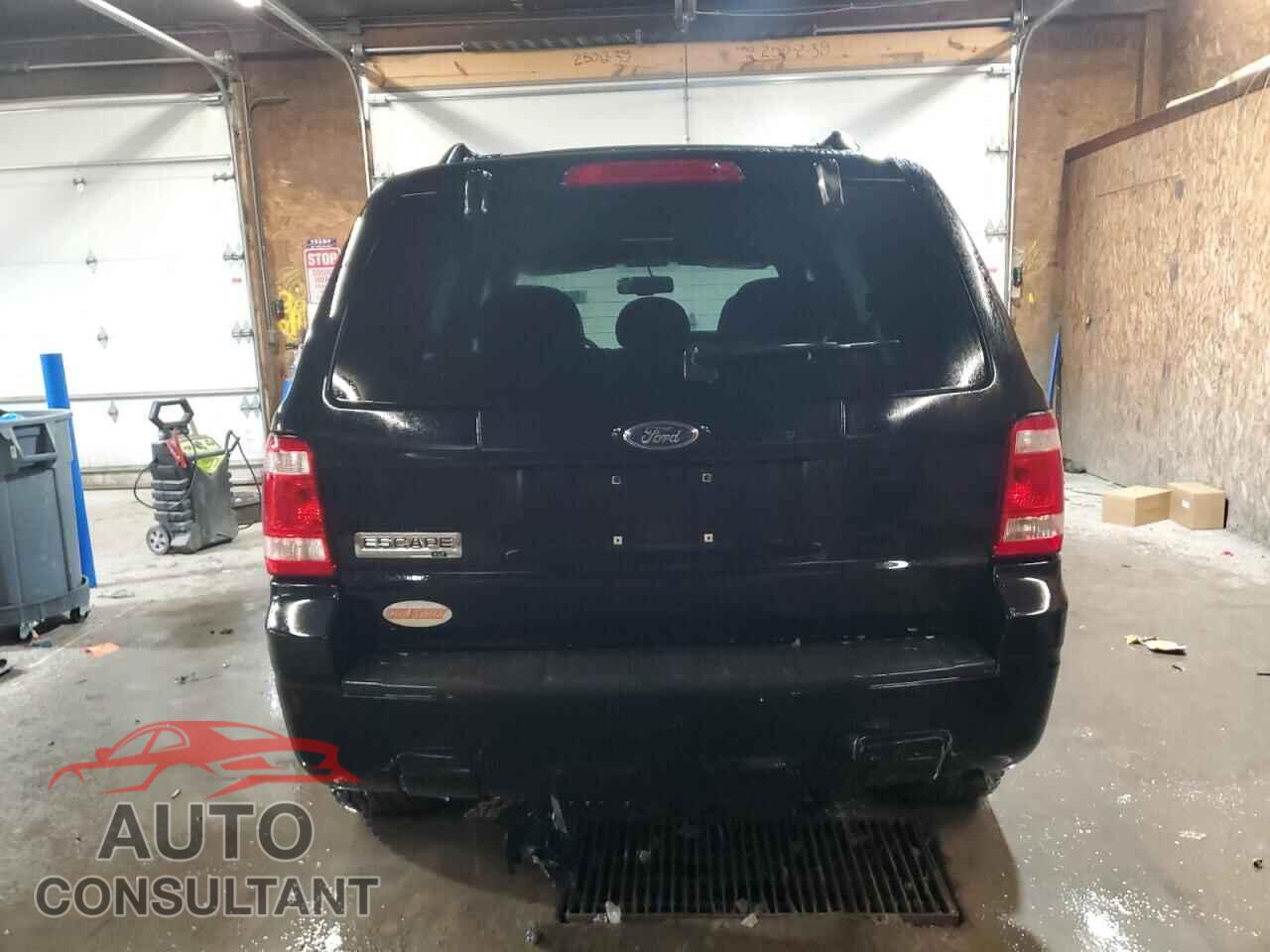 FORD ESCAPE 2009 - 1FMCU03799KA29116