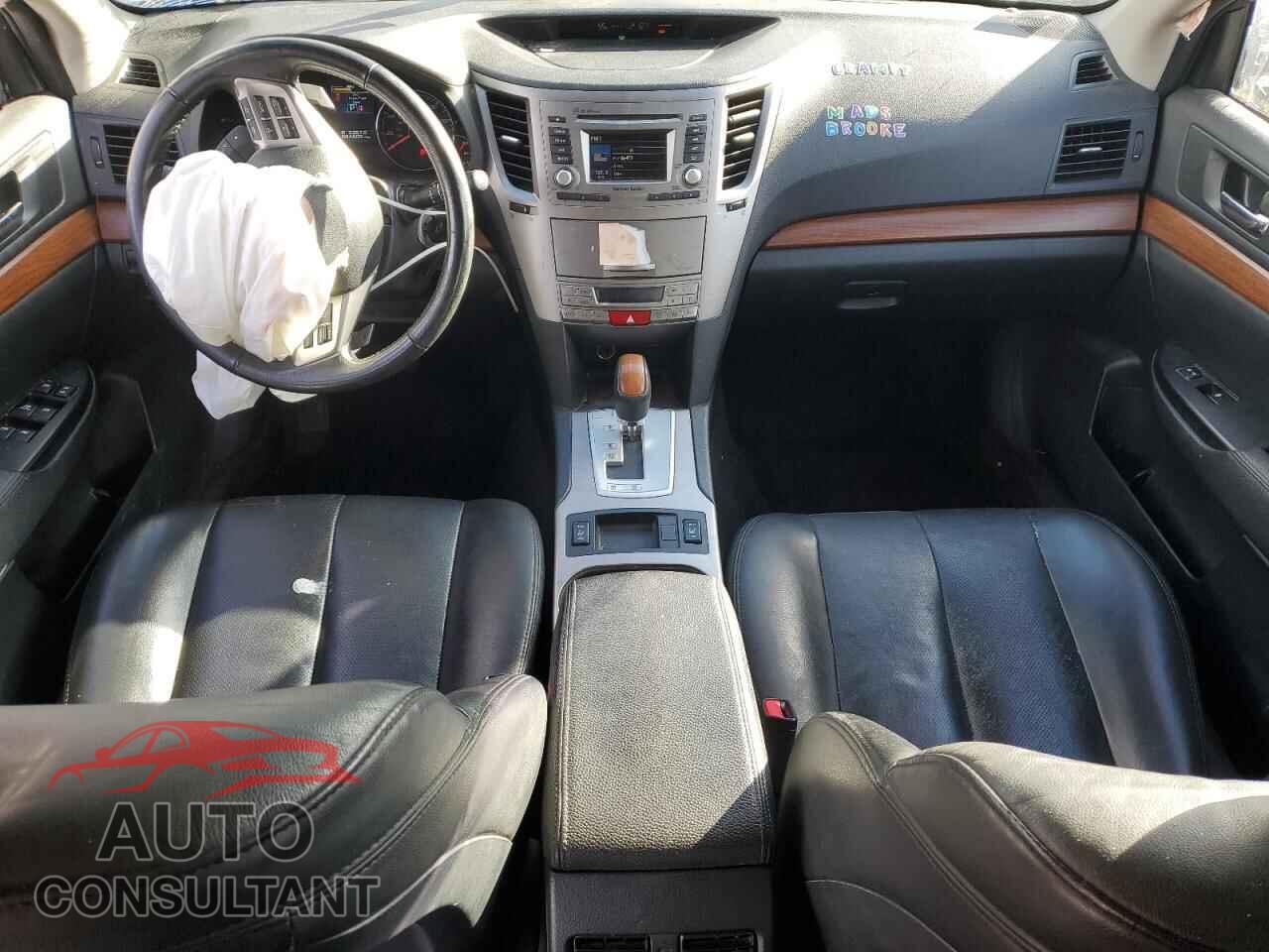 SUBARU OUTBACK 2014 - 4S4BRBLCXE3204323