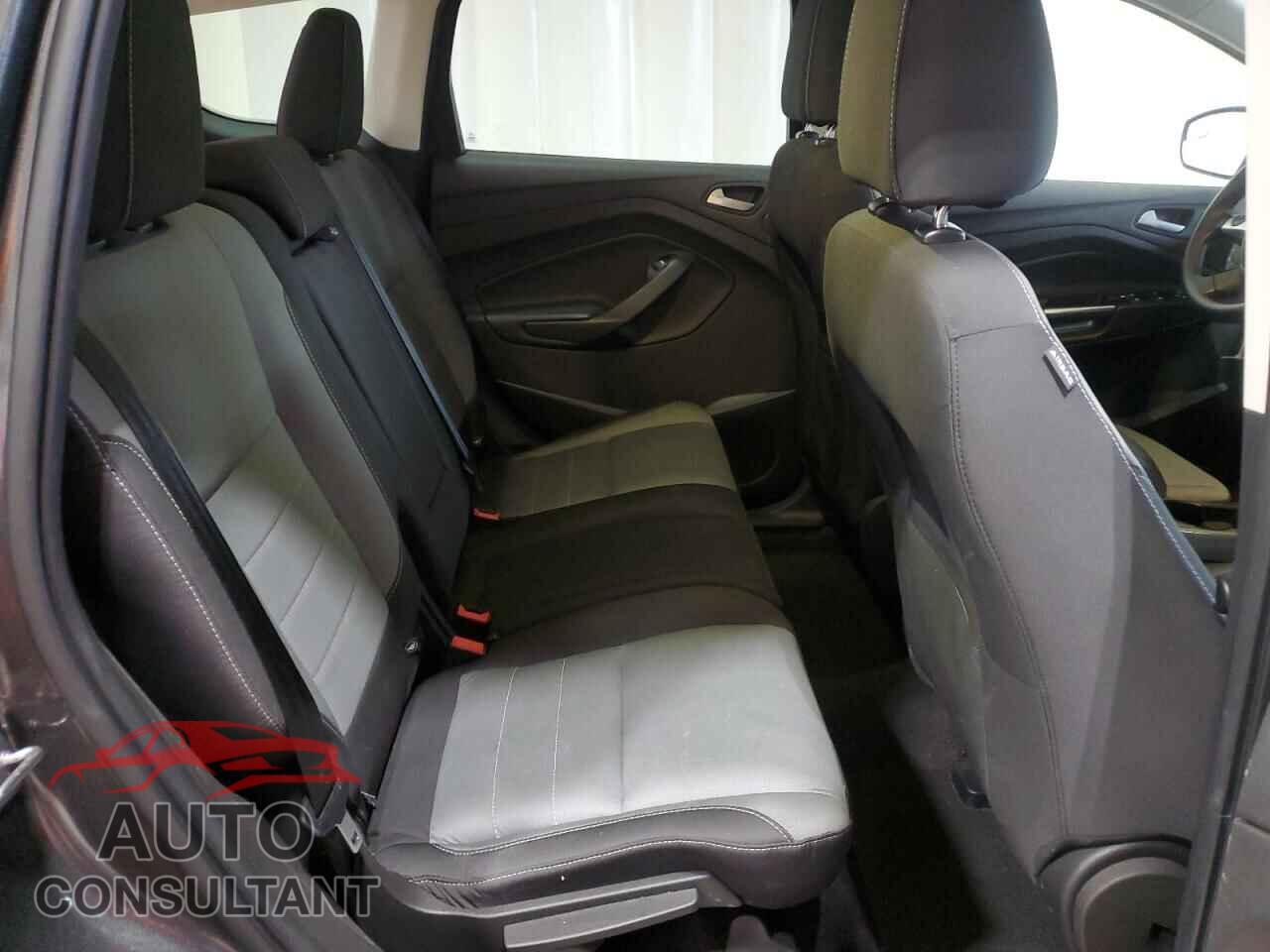 FORD ESCAPE 2016 - 1FMCU9GX2GUC22448