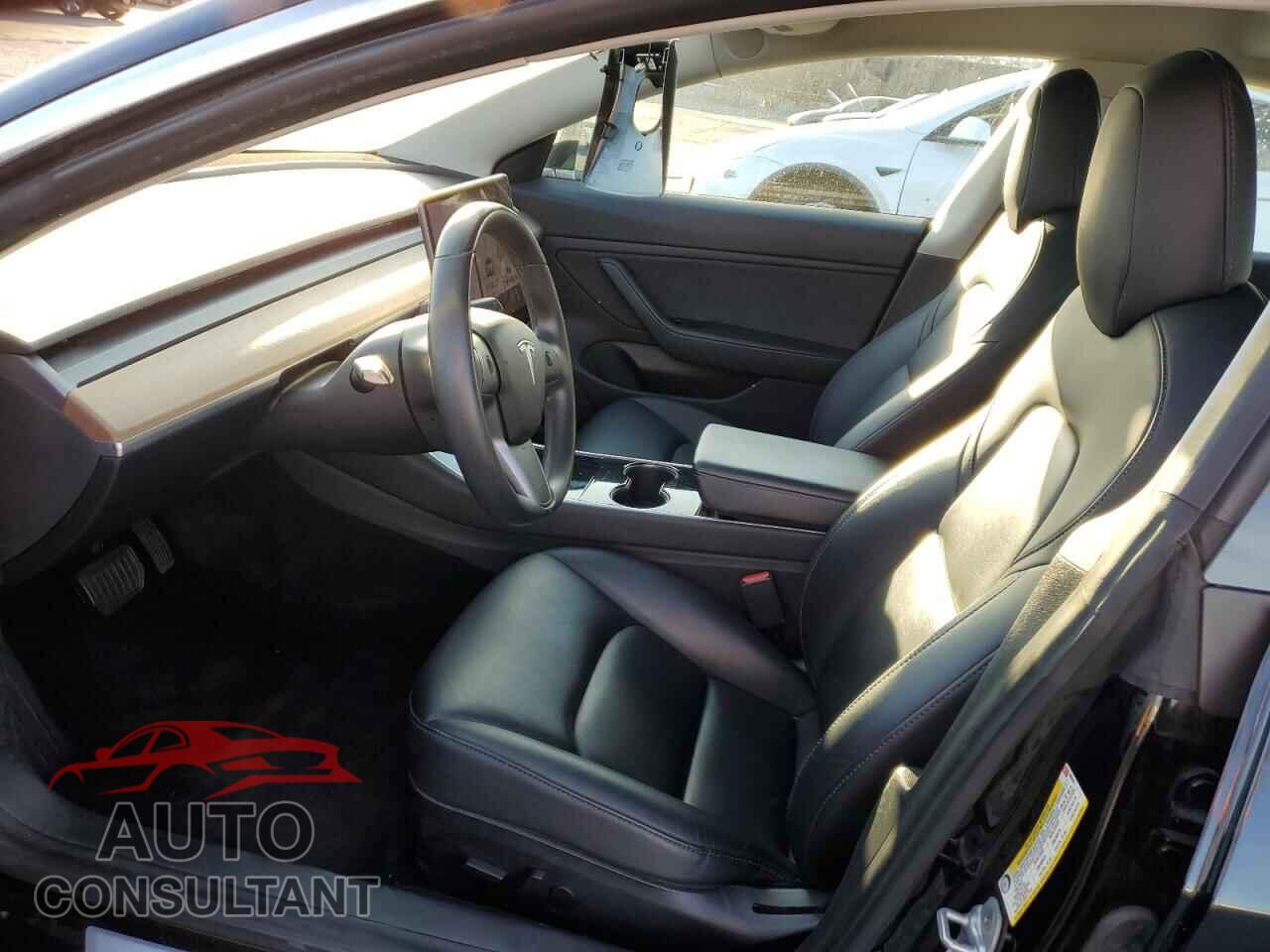 TESLA MODEL 3 2019 - 5YJ3E1EA4KF305558