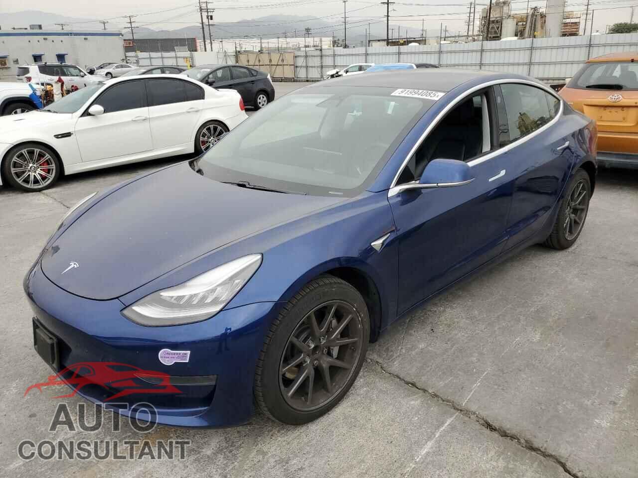 TESLA MODEL 3 2019 - 5YJ3E1EA3KF476155