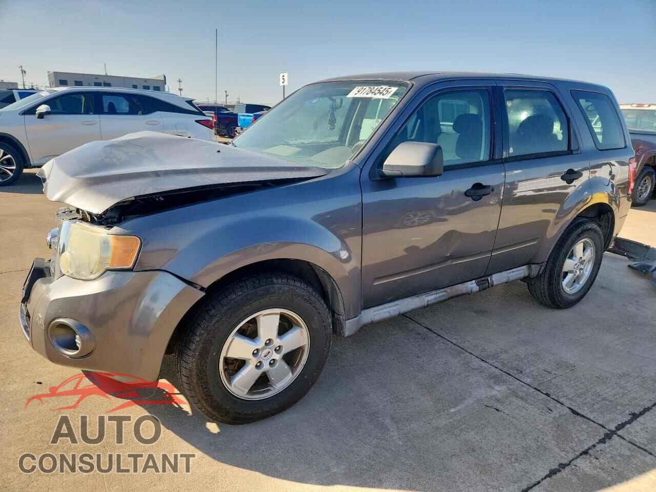 FORD ESCAPE 2009 - 1FMCU02769KB20572