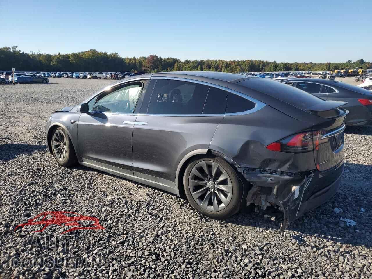 TESLA MODEL X 2017 - 5YJXCBE2XHF056830