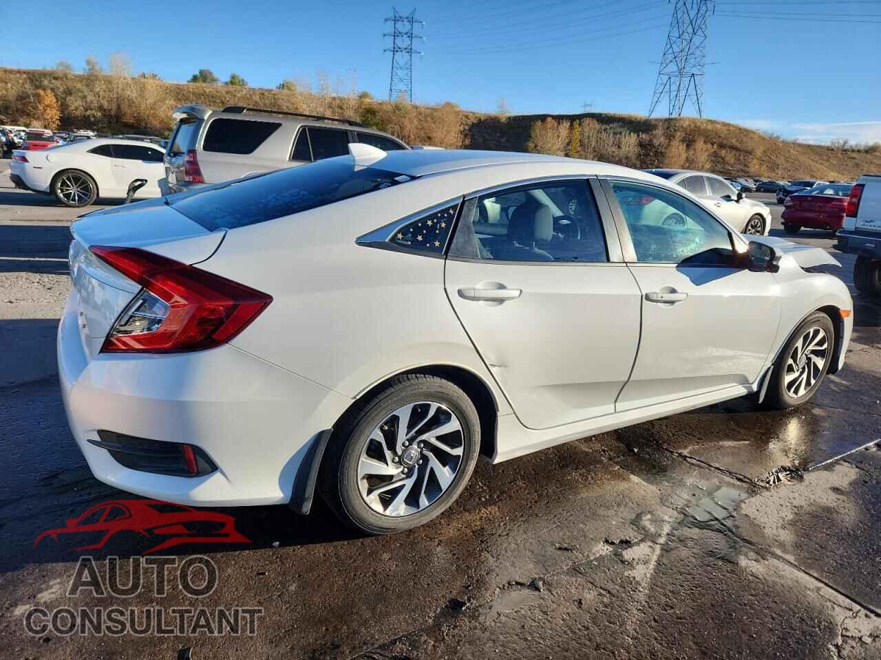 HONDA CIVIC 2017 - 2HGFC2F75HH515117