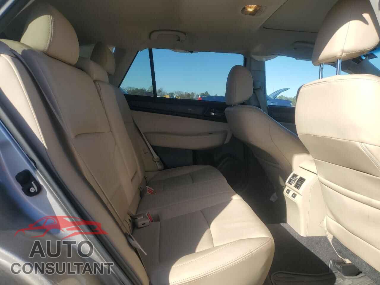 SUBARU OUTBACK 2017 - 4S4BSENC8H3317095