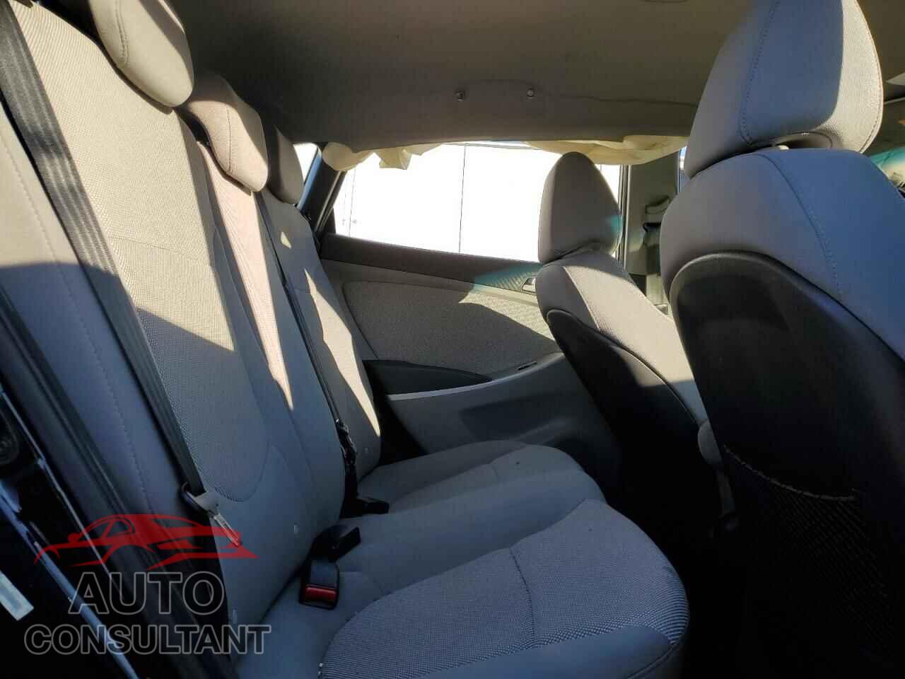HYUNDAI ACCENT 2013 - KMHCT5AE3DU071845