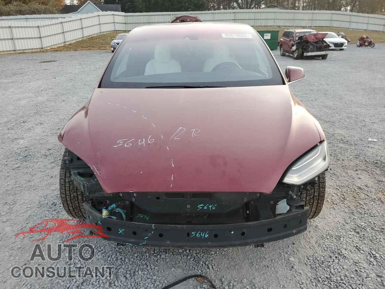 TESLA MODEL X 2016 - 5YJXCBE46GFS00261