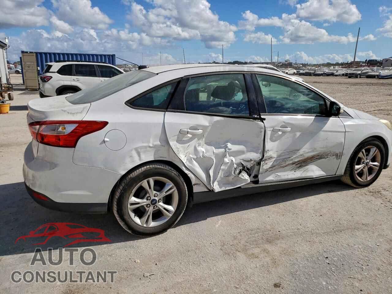 FORD FOCUS 2014 - 1FADP3F29EL163412