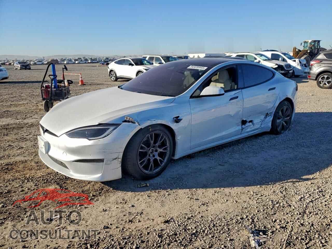 TESLA MODEL S 2022 - 5YJSA1E64NF496616