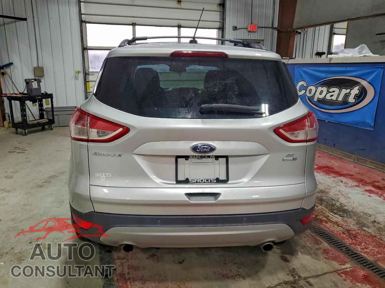 FORD ESCAPE 2015 - 1FMCU9G96FUC22372