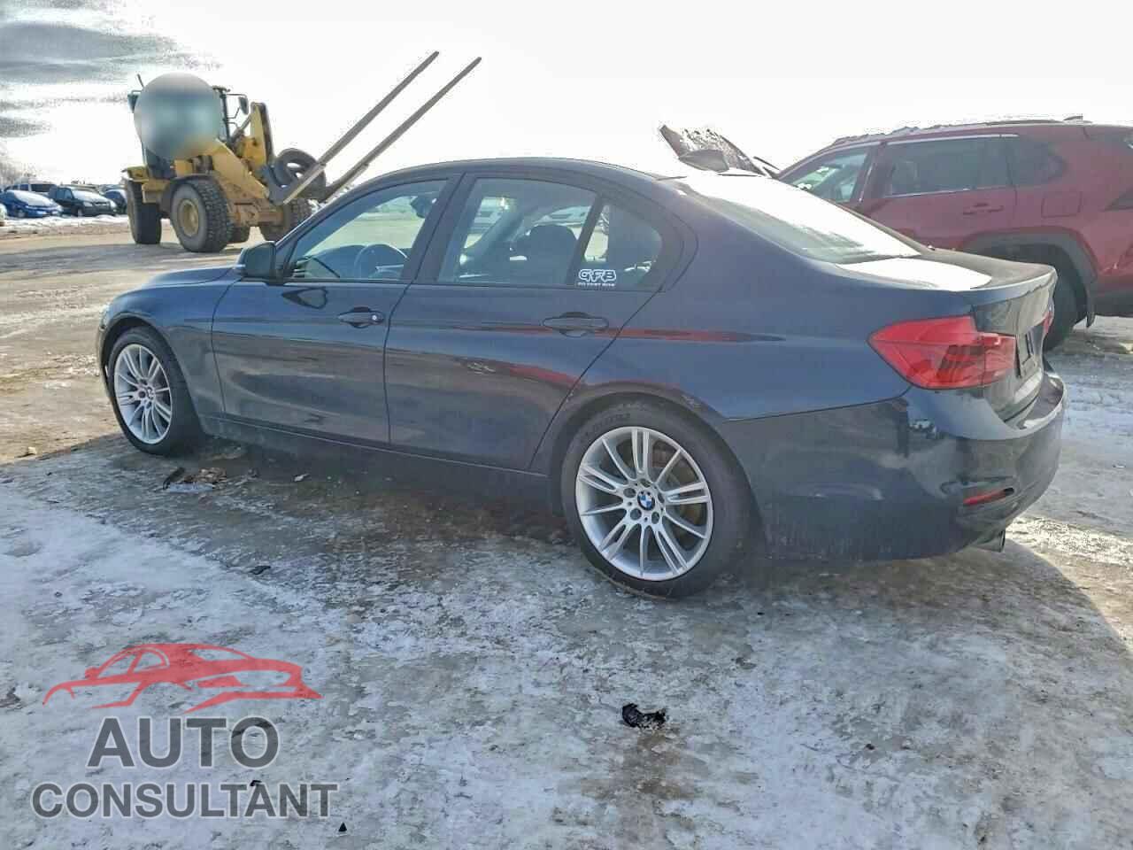 BMW 3 SERIES 2017 - WBA8A3C37HK692729